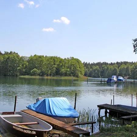 Ferienhaeuser Dorf Zechlin See 7760 Кляйнцерланг